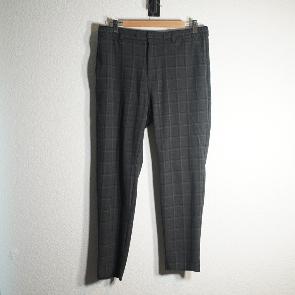Zara Women's Dress Pants Plaid Stretch Black and Gray Cropped Women Size Large
